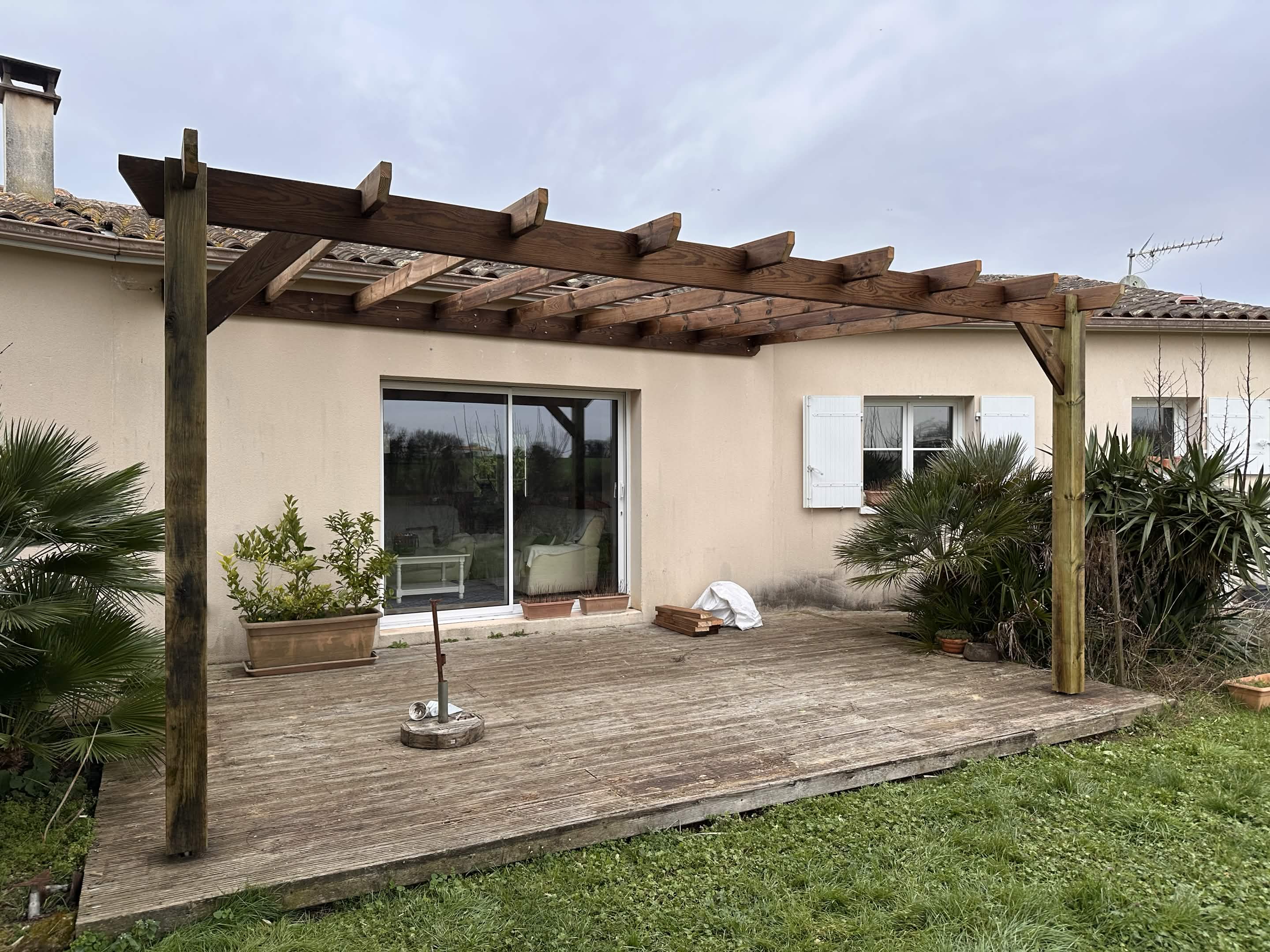 Ouvrage en bois sur mesure